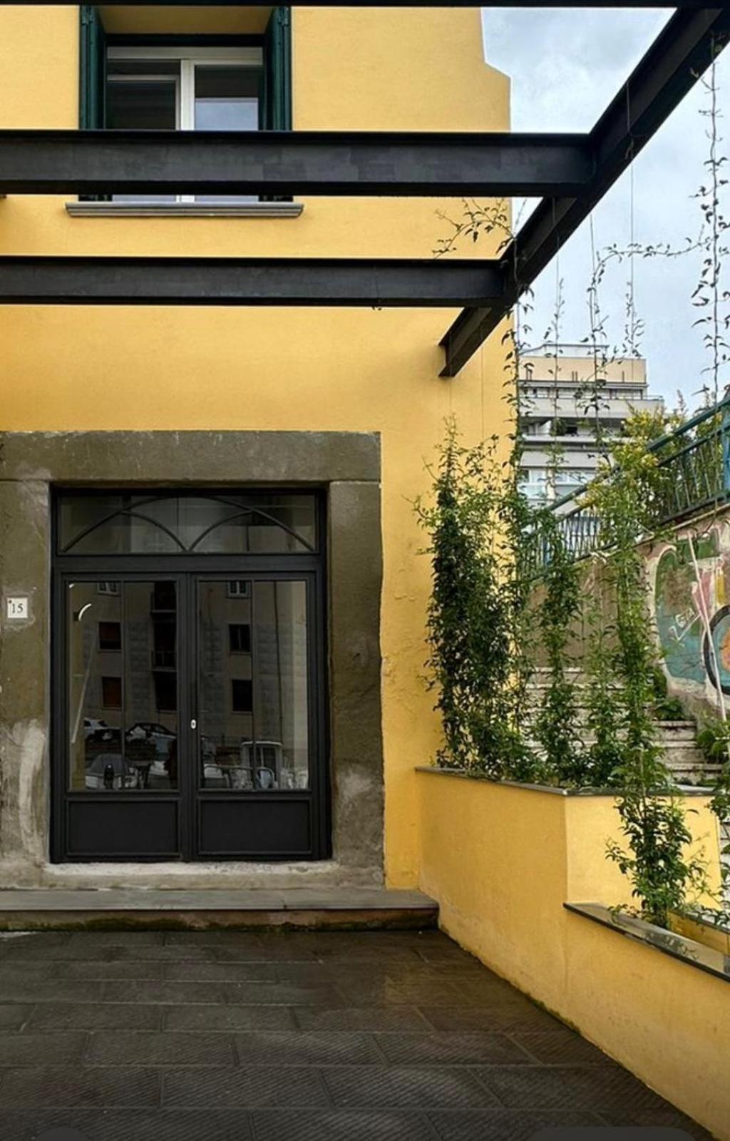 Waterfront Balcony I Grani 2 Resort Style Suite Livorno Exterior foto