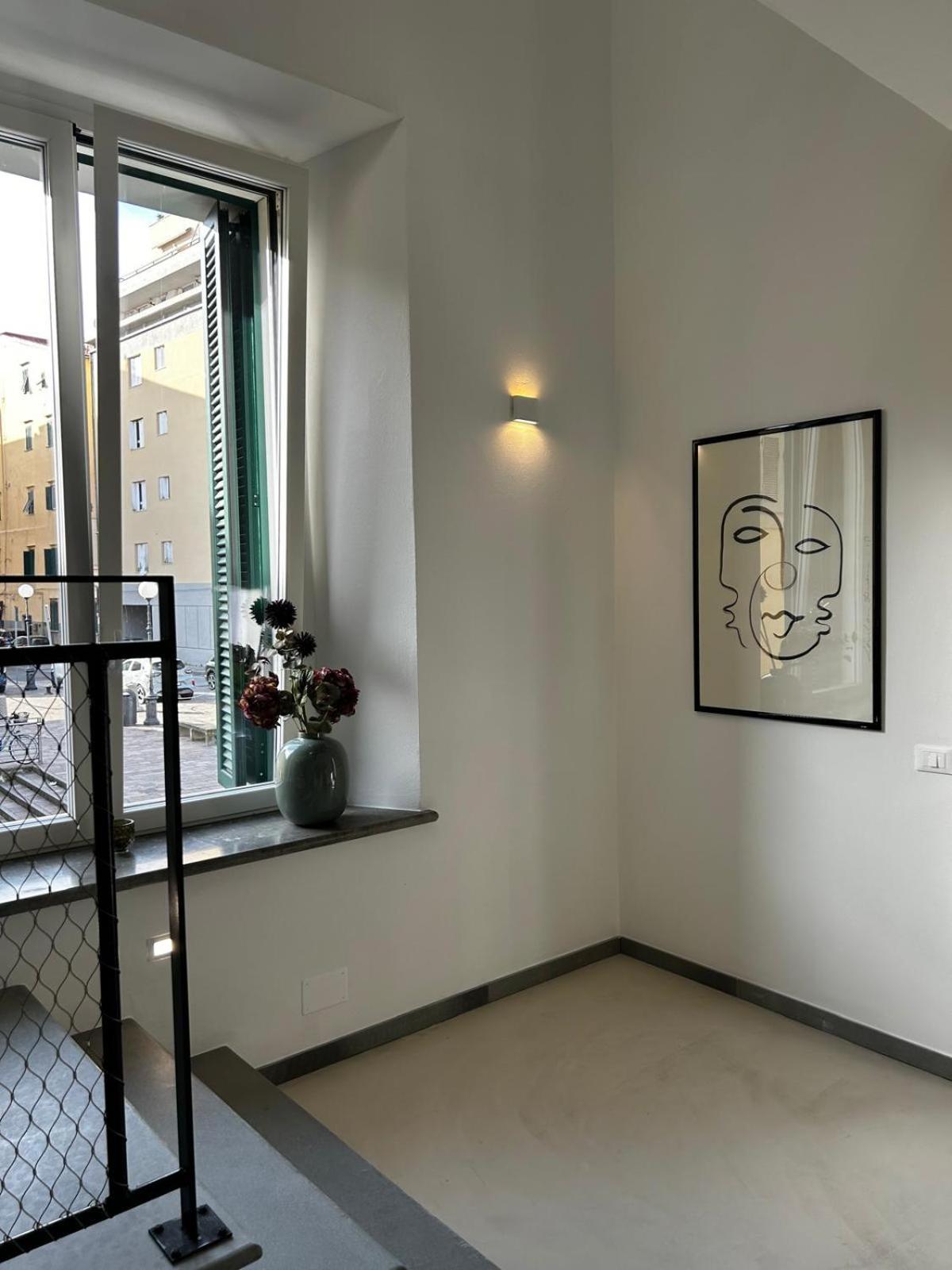 Waterfront Balcony I Grani 2 Resort Style Suite Livorno Exterior foto
