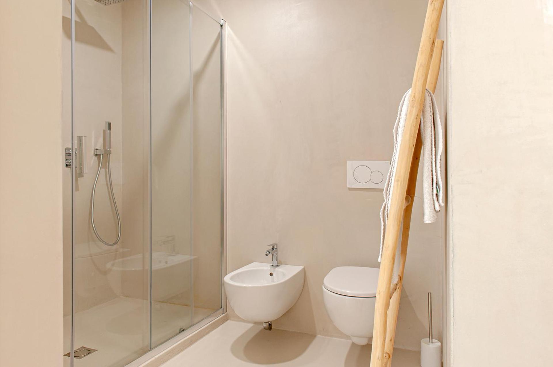 Waterfront Balcony I Grani 2 Resort Style Suite Livorno Exterior foto